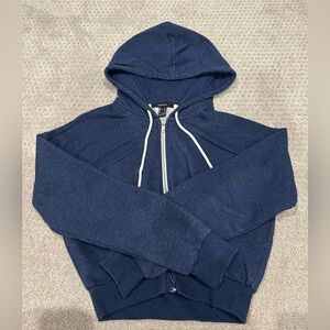Cropped Hoodie